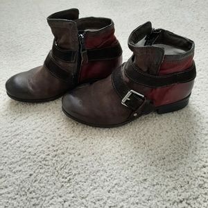 Miz Mooz ankle boots